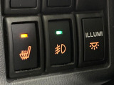 【シートヒーター】寒い日に重宝するシートヒーター!エアコンより早く温まってくれるので寒がりの人も安心ですね♪エアコンの温風は乾燥するから苦手、という方にもをおすすめです。