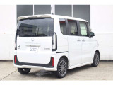 元試乗車なので、今や必須級のナビやドライブレコーダー、ETC、フロアマットなどのオプション装備を備えていながら、低走行禁煙車!車検残も長いので、自信を持っておすすめできる1台です!