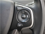 ◆アダプティブクルーズコントロール◆予め設定した車速内でクルマが自動的に加減速。前走車との適切な車間距離を維持しながら追従走行します。【LKAS】車線維持支援システムでステアリング操作を支援。