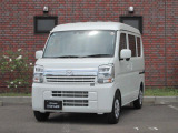 こちらの車両は店頭での現車確認、弊社にご入庫頂ける方限定の販売とさせて頂きます。遠方のお客様には大変申し訳ございませんがご了承をお願い致します。
