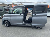 両側電動でスライドドアで乗り降り楽々です