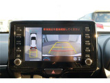全周囲モニター付で、車庫入れも駐車もラクラクです。