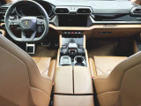 お車選びからご納車、そしてご納車後のアフターサポートまで、スタッフ一同が責任を持ってお手伝いいたします。些細なことでもお気軽にご相談ください。