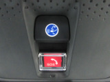 Honda CONNECTが安心快適なカーライフをサポートします。万が一の時も緊急通報ボタンやトラブルサポートで24時間365日対応可能です!