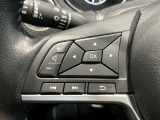 ステアリングスイッチ搭載!ハンドルひとつで手を離さなくても運転中視線をそらさなくても操作が出来て便利です♪