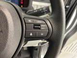 クルーズコントロールを装備しています。高速道路などで一定の速度で走ってくれるので運転が楽ですよ!速度を設定できますので、スピードの出しすぎにも注意できます。