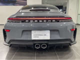 厳しいポルシェ認定中古車品質基準をクリアした車両のみを展示、販売しております。 納車後の保証内容もポルシェ認定中古車ならではの内容となっております。
