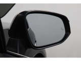 BSM(ブラインドモニターシステム)も付いてます。安心運転です。