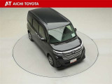 両側パワースライドドア付きだから、狭い駐車スペースなどでの乗り降りラクラク♪小さなお子さまのいるご家庭には嬉しい装備です。