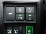 車載装置のコントローラーです。運転席で操作することができます。