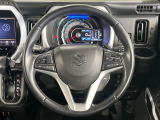 【純正革巻きステアリング】上質な革を使用することで、手にしっかり馴染みとても運転しやすいハンドルです♪