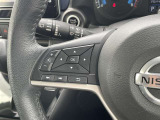 手元のスイッチでオーディオ操作出来ます☆視線をずらさなくて良いので安全運転にも一役かっていますね♪
