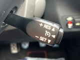 【クルーズコントロール】高速道路もラクラク走行。アクセルを離しても一定速度で走行ができ、長距離運転時の負担を軽減!加速・減速も簡単なスイッチ操作で調整できます。