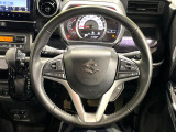 【純正革巻きステアリング】上質な革を使用することで、手にしっかり馴染みとても運転しやすいハンドルです♪