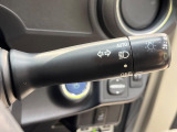 【オートライト】周りの明るさに応じて自動でヘッドライトの点灯・消灯ができる機能です!ライトの付け忘れ・消し忘れなどが無くなり、雨の日や夕方の走行も安心!トンネル通過時も便利ですね♪