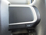 【パワーモードスイッチ】最長30秒間モーターがエンジンをアシストしてくれます!坂道や高速道路での合流などでもスムーズに加速できますよ♪
