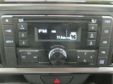 トヨタ純正オーディオ付き♪CD・AM・FMが聞けます☆シンプルだから使い勝手も良く、操作も簡単です!お気に入りの選曲で、通勤・ドライブを快適にどうぞ♪