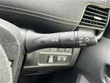 【 オートライト 】オートライトなのでライトの点け忘れを気にすることなく運転が出来ます。