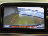 バックモニター付きです。