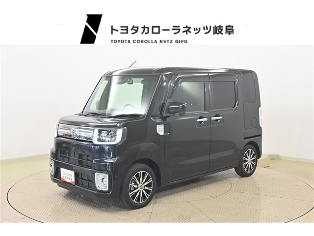 トヨタ ピクシスメガ 