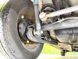お車を安心してお乗りいただく為には、足回りの定期点検が欠かせません。サービスサポート(有償保証)では無料点検もご提供しており、安心のカーライフをお過ごしいただけるサポート体制が整っています。