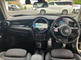 お洒落な室内もMINIの魅力です!