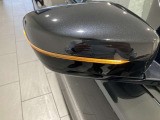 BMWを熟知したメカニックによる、360度の納車前点検。ドイツ本国と同様の教育・訓練を受けたメカニックが、360度によるポイントを徹底的に点検、整備した後にお客様にお引渡しします。