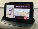 360度ビューモニターが装備されており、後方の安全確認はもちろんのこと狭い場所での駐車や雨の日・夜間など視界の悪いコンディションでのストレスの軽減にもなります!