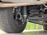 お車を安心してお乗りいただく為には、足回りの定期点検が欠かせません。サービスサポート(有償保証)では無料点検もご提供しており、安心のカーライフをお過ごしいただけるサポート体制が整っています。