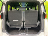 【パワーバックドア】スマートキーや運転席のボタンを押すだけでリアゲートが自動で開閉します!荷物を持っている時や、高い位置にあるバックドアを閉める際に便利な機能です♪