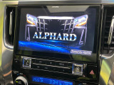 【BIG-X11インチナビ】人気の大画面BIG-Xナビを装備。専用設計で車内の雰囲気にマッチ!ナビ利用時のマップ表示は見やすく、テレビやDVDは臨場感がアップ!いつものドライブがグッと楽しくなります♪