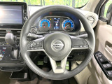 【ステアリングスイッチ】運転中、前方から目線をそらすことなく、オーディオ等の操作が可能な便利機能!安心&快適なドライブを演出してくれます♪