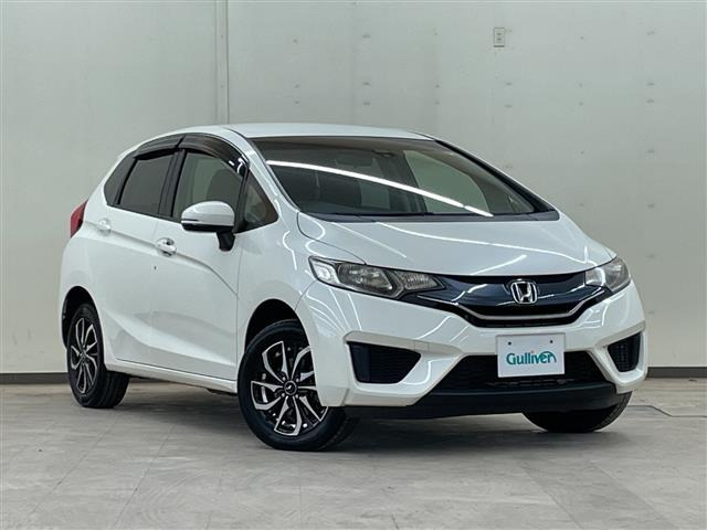 フィット 1.3 13G Fパッケージ 4WD 修復歴無し