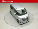 両側パワースライドドア付きだから、狭い駐車スペースなどでの乗り降りラクラク♪小さなお子さまのいるご家庭には嬉しい装備です。