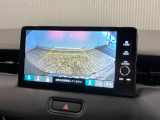 【バックカメラ】リバースにするだけで映ります、後方の安全確認や、狭い駐車場での車庫入れ、雨の日や夜間など視界の悪い時に便利です!安全にバックする為には欠かせない装備です。