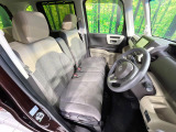 運転席シート廻りは使用感も少なく、良好な状態となっています。丁寧に使われていたことがよくわかりますね。