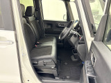 運転席の高さを変更できるので、体格に合わせた位置で運転できます!