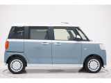 県内13店舗にて常時500台以上ダイハツ車を展示中です。見て、触って、納得のいく一台をぜひ見つけてください。