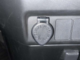 シガーソケット用の充電器が使用可能です!