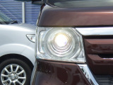 ★LEDヘッドライト搭載★ 白っぽく光る明るく省電力なLEDライト!先進的な白い輝きでフロントフェースを引き締めます☆