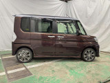 もちろん展示車は、ルームクリーニング済みのピカピカの状態です。お客様のご来店をスタッフ一同心よりお待ちしております。