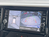 【アラウンドビューモニター】専用のカメラにより、上から見下ろしたような視点で360度クルマの周囲を確認することができます☆死角部分も確認しやすく、狭い場所での切り返しや駐車もスムーズに行えます。