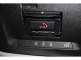 ヘルプネットボタン(緊急通報システム)装備!ドライバーの異常時対応通報とボタン操作による手動通報ができます。