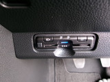 ETC付。高速道路の料金所はキャッシュレスで通過です。サービスエリア等にあるスマートインターの出入りも利用可能でとっても便利。ご納車後すぐにお使い頂けるようセットアップしてのお渡しとなります。