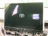【10.5インチ ディスプレイオーディオ】大画面のディスプレイはAppleCarPlayやAndroidAutoが利用可能。大きな画面でスマホナビアプリ等が利用いただけます♪