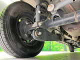 お車を安心してお乗りいただく為には、足回りの定期点検が欠かせません。サービスサポート(有償保証)では無料点検もご提供しており、安心のカーライフをお過ごしいただけるサポート体制が整っています。