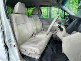 運転席シート廻りは使用感も少なく、良好な状態となっています。丁寧に使われていたことがよくわかりますね。