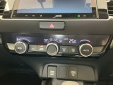 オートエアコン付きです!お好みの温度をセットするだけでエアコンの風量などを自動でコントロール。快適な車内でお過ごしいただけます。
