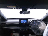 落ち着いたカラーの内装で、ゆったりと運転したい方に。