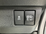 ホンダセンシング装着車となっております。衝突軽減ブレーキ、誤発進抑制機能、歩行者事故低減ステアリング、路外逸脱抑制機能、アダプティブクルーズコントロール、車線維持支援システム他、安全運転を幅広く支援。